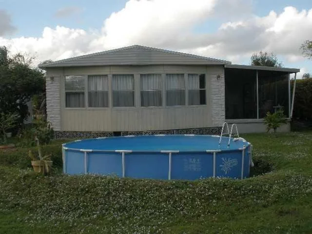 Photo of 7831 SE Paradise Drive
