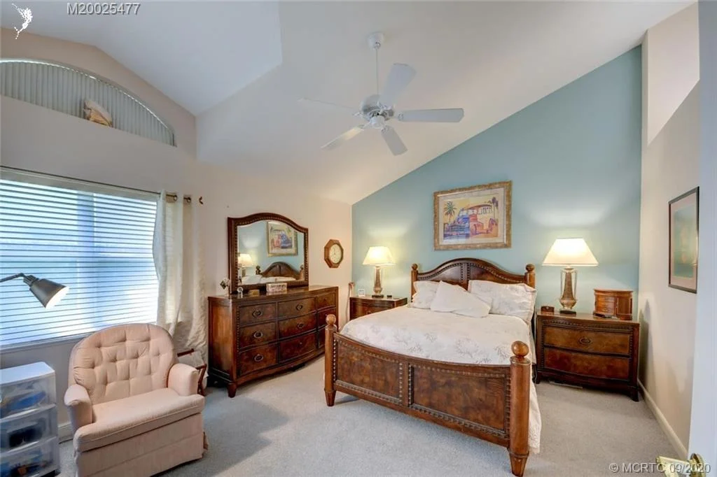 Photo of 4121 NE Moon River Circle