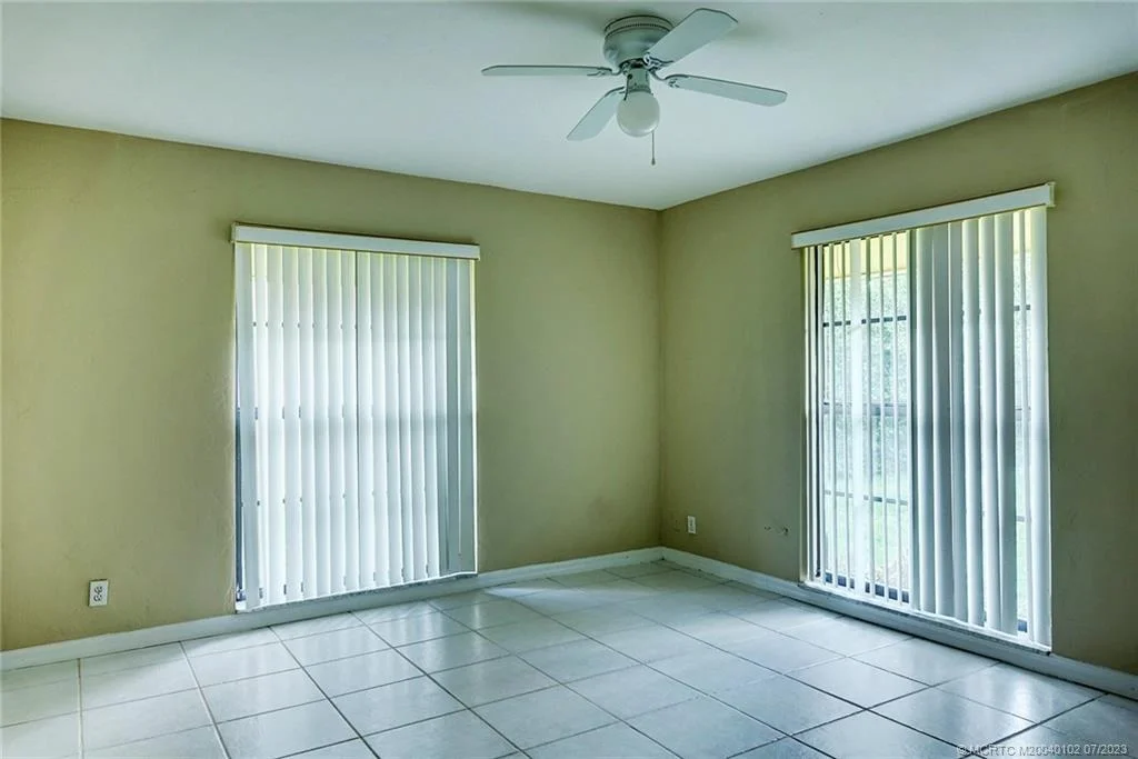 Photo of 700 SW Tanglewood Trail