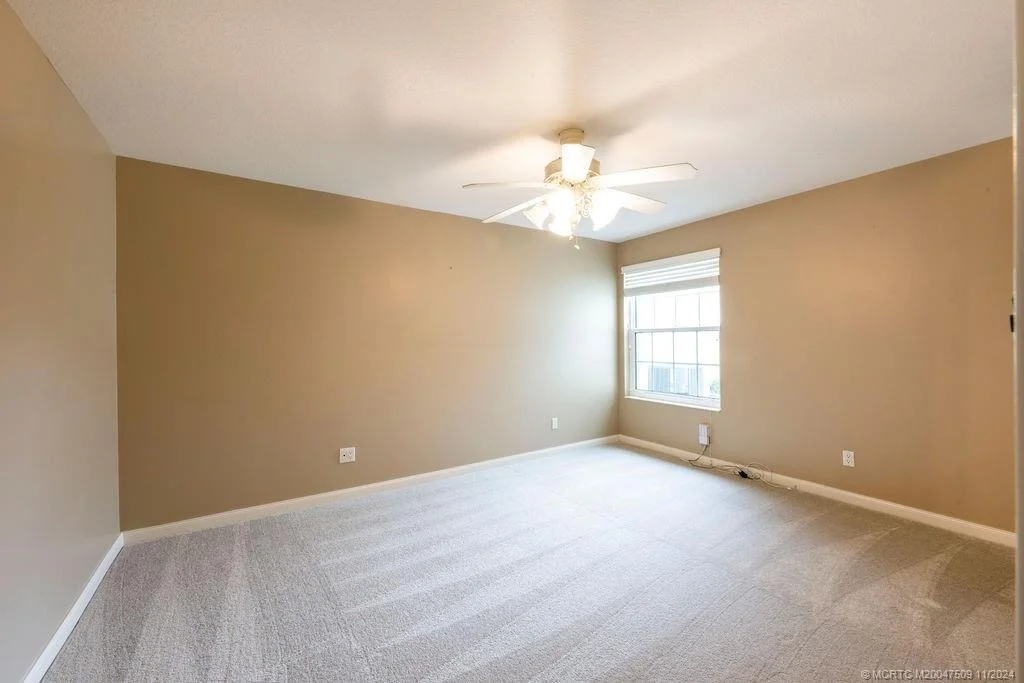Photo of 900 SW Balmoral Trace