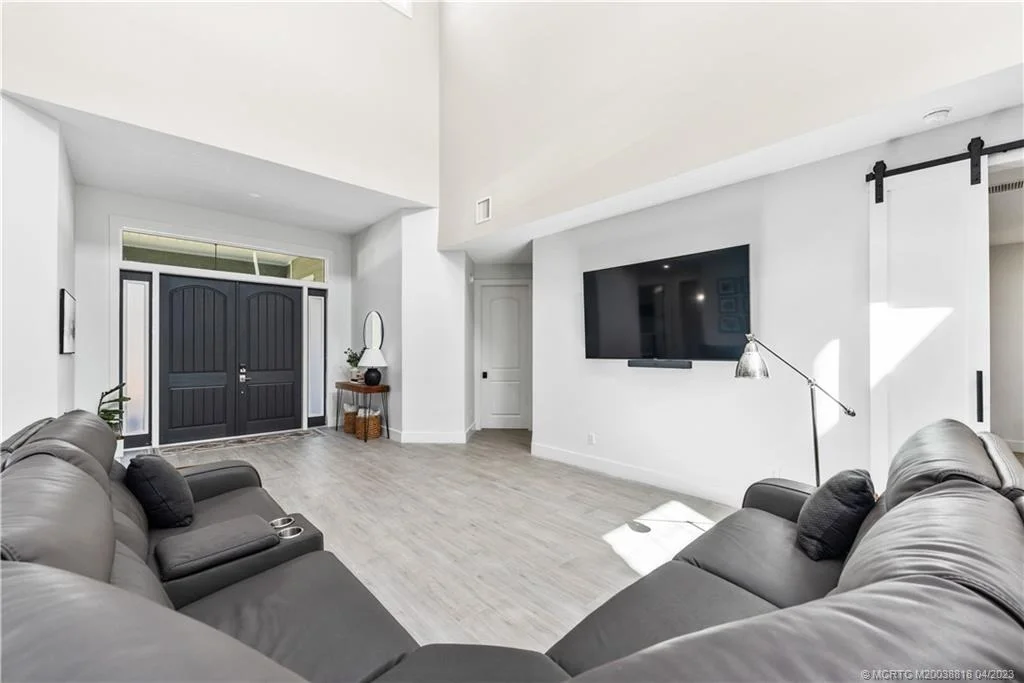 Photo of 6000 Hickory Drive