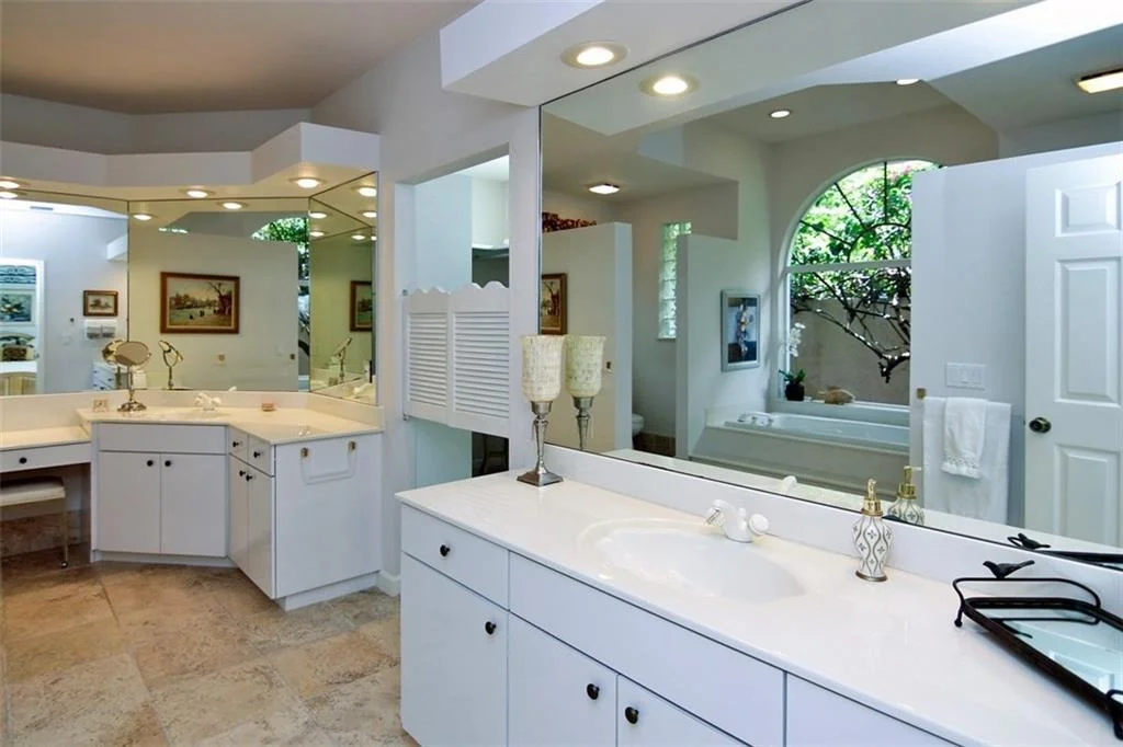 Photo of 1590 SE Cypress Glen Way