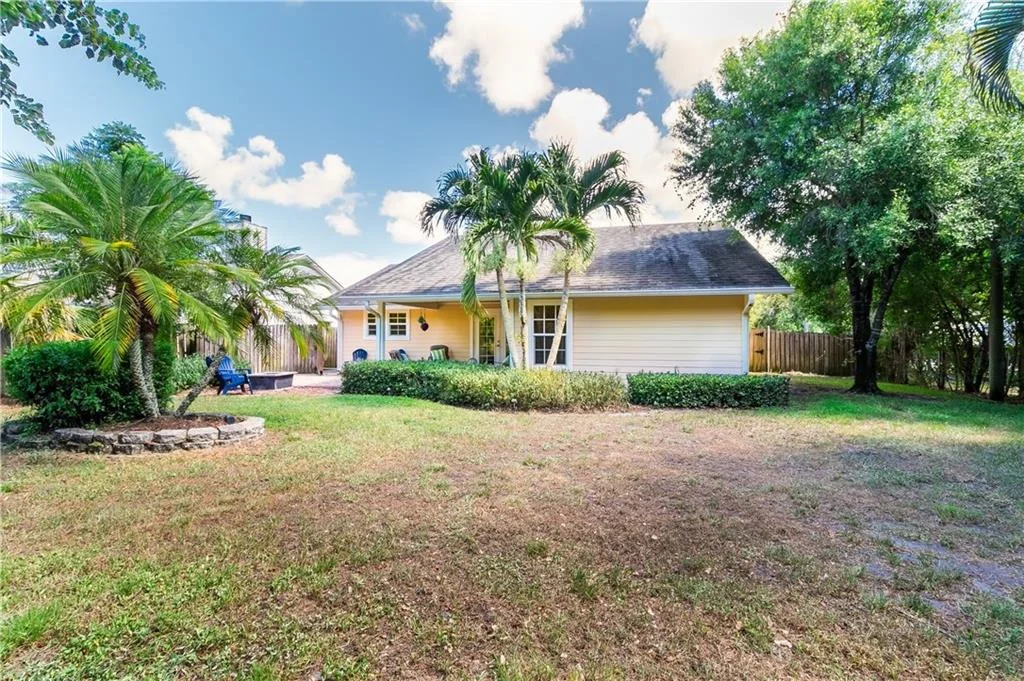 Photo of 3937 SE Jacaranda Street