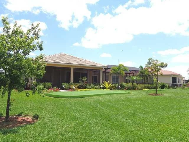 Photo of 2 SE ETHAN Terrace