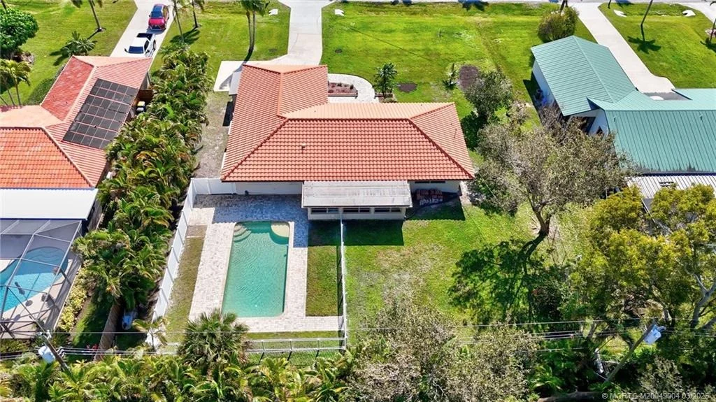Photo of 2457 NW Everglades Boulevard