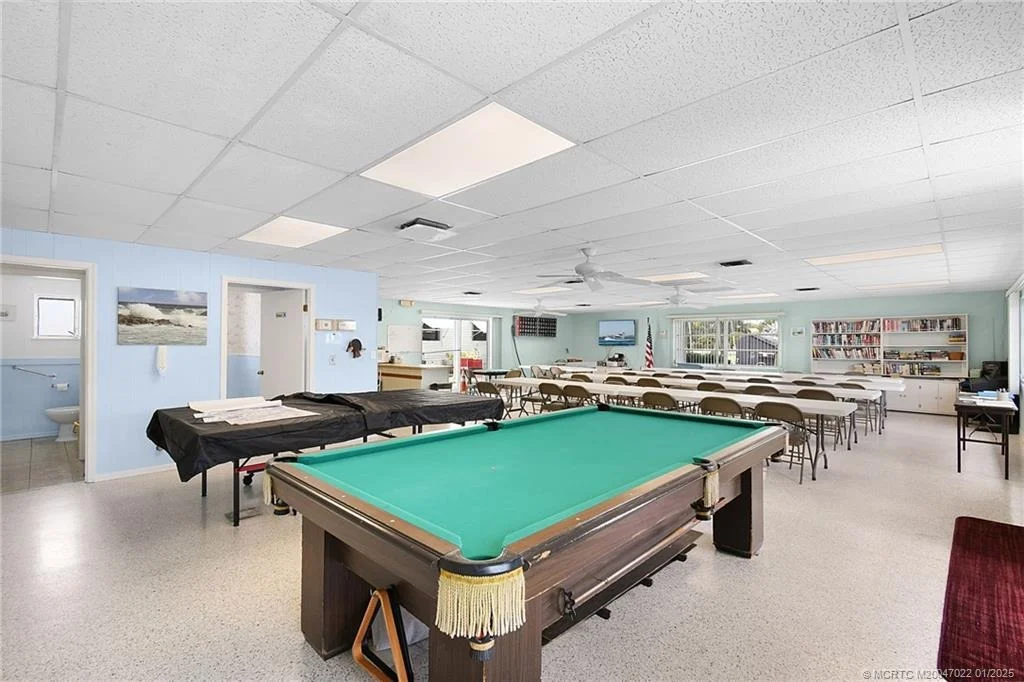 Photo of 601 Garden View