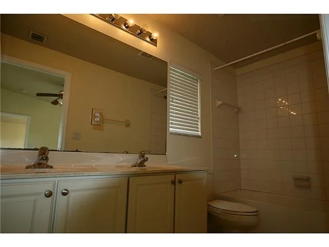 Photo of 801 SE Trammell Trace