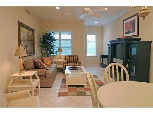 Photo of Unit 980 at 980 SE Willoughby Trace