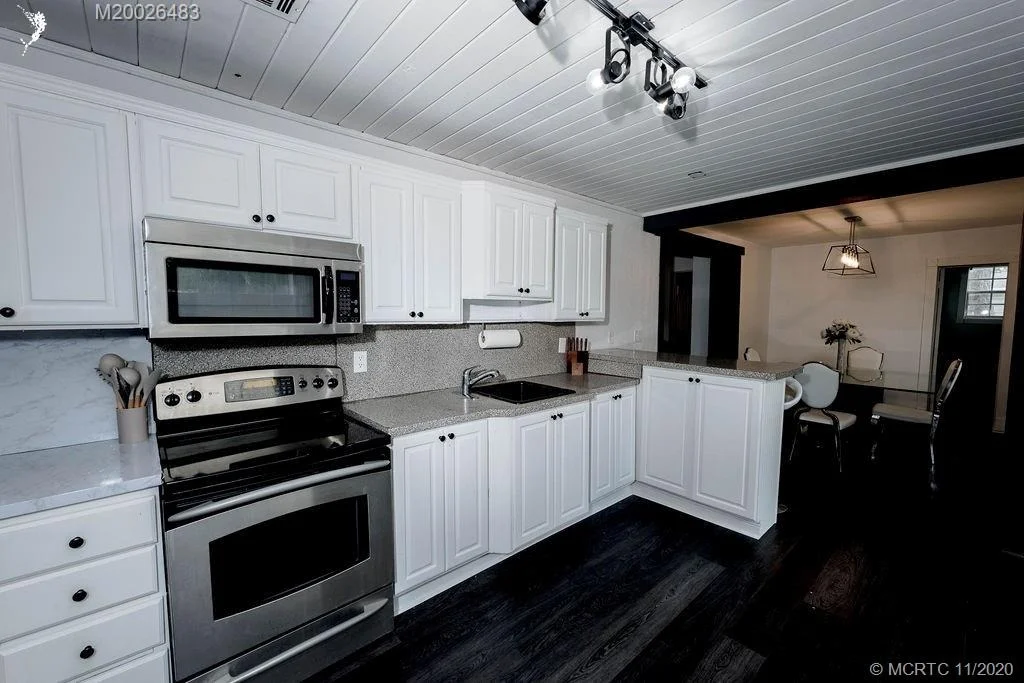 Photo of 35 SW Cabana Point Circle SW