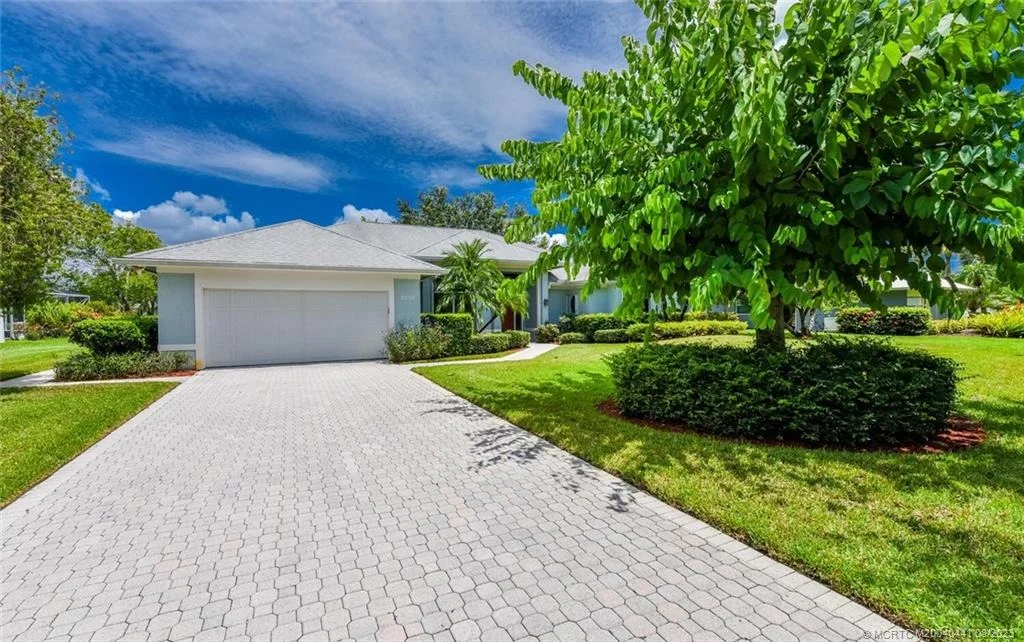 Photo of 2232 SW Danforth Circle