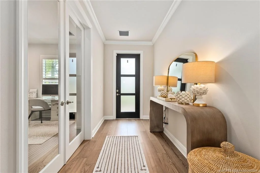 Photo of 5083 SW Winchester Drive