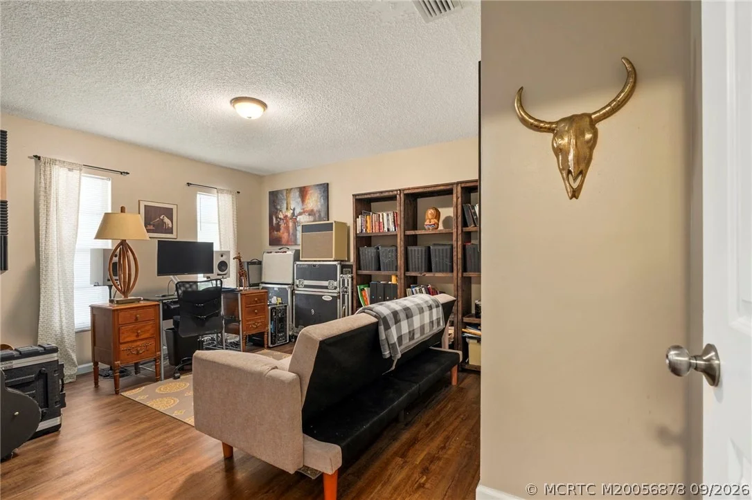 Photo of 5906 Papaya Drive