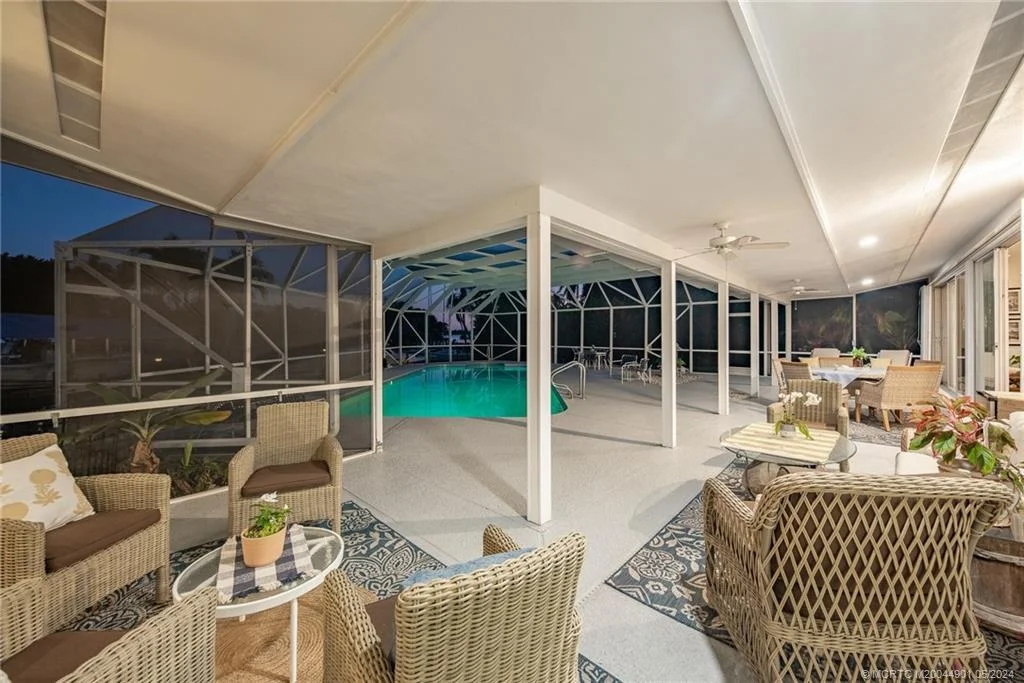 Photo of 1686 NW Harbor Place