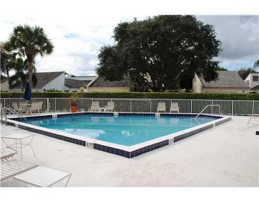Photo of 17048 TRAVERSE Circle