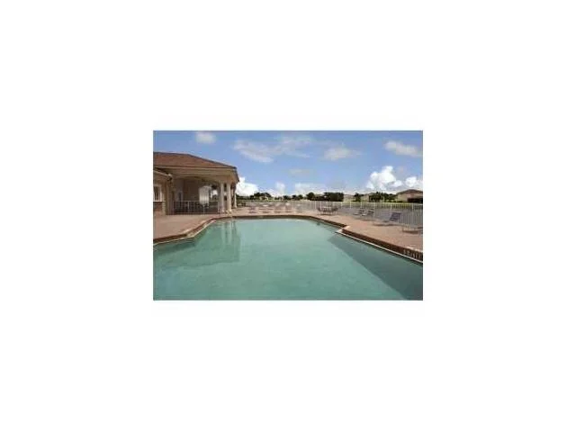 Photo of 1463 SE Legacy Cove Circle
