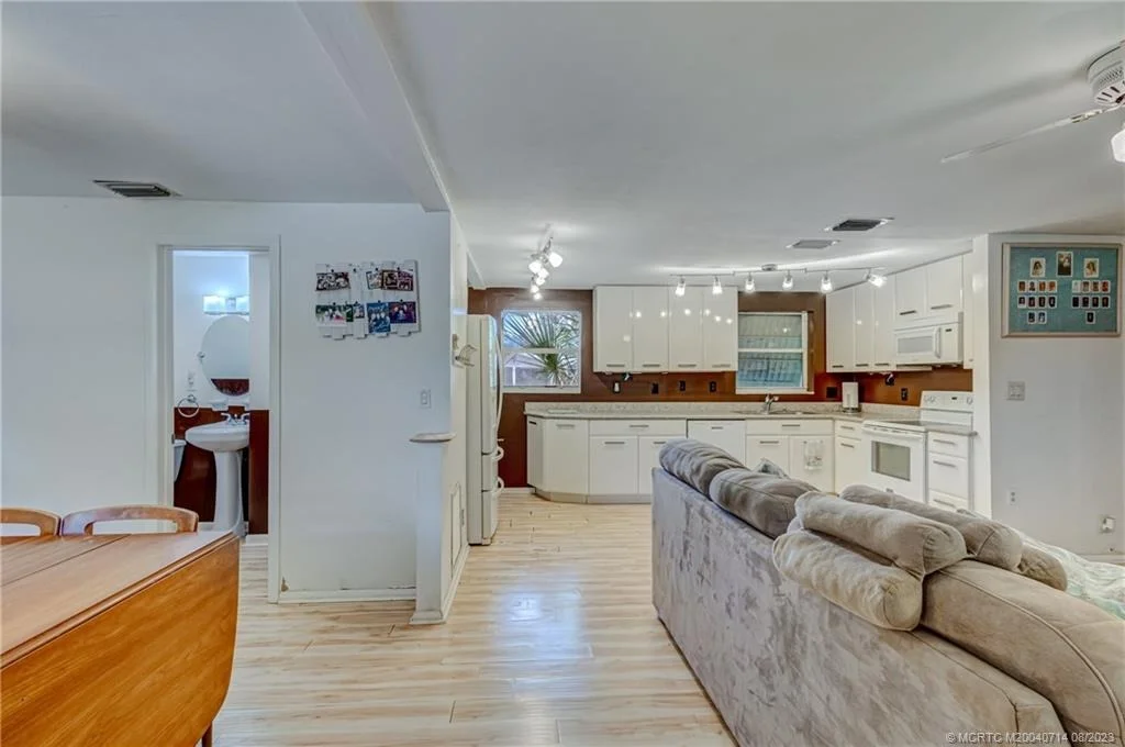 Photo of 5893 Williamson Road
