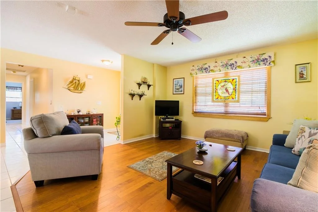 Photo of 704 NW North River Drive