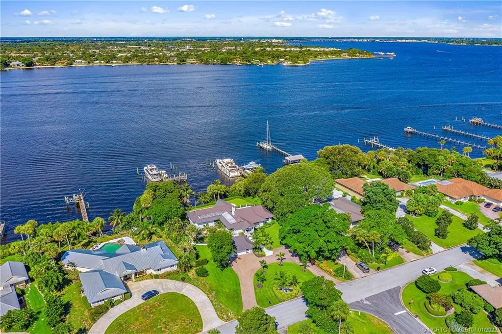 Photo of 19 N River Road