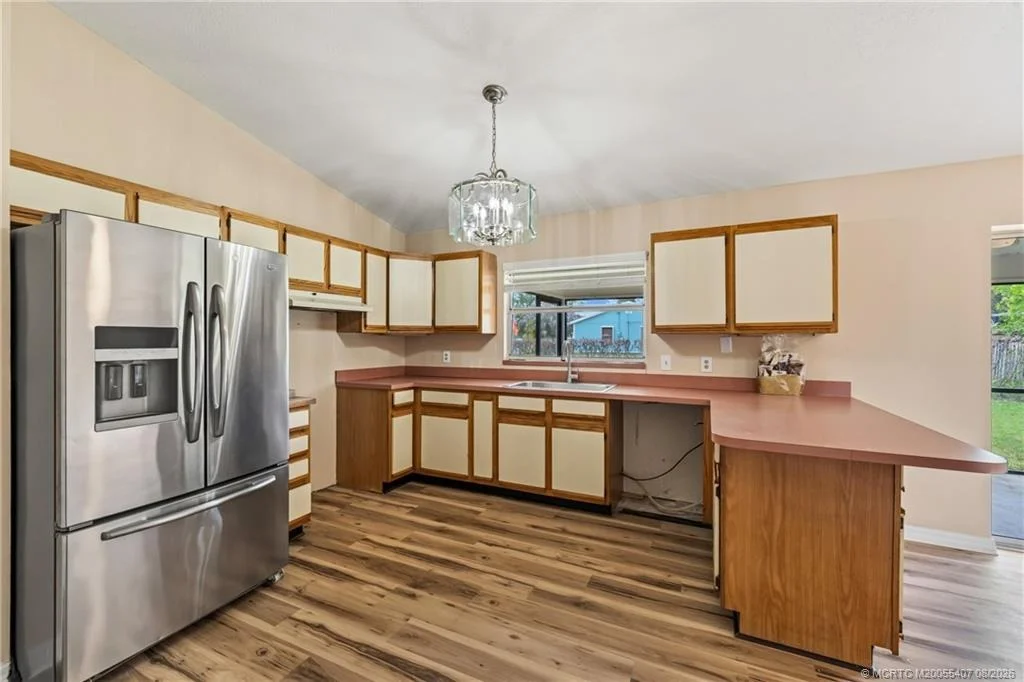 Photo of 6285 SE Highland Avenue