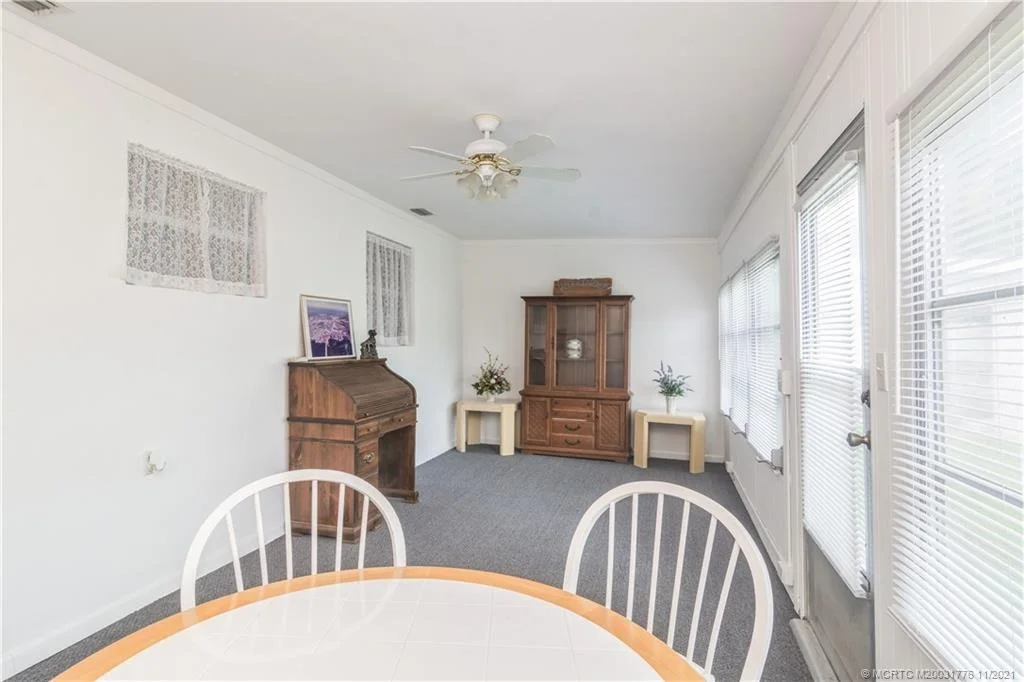 Photo of 123 SW Hideaway Place