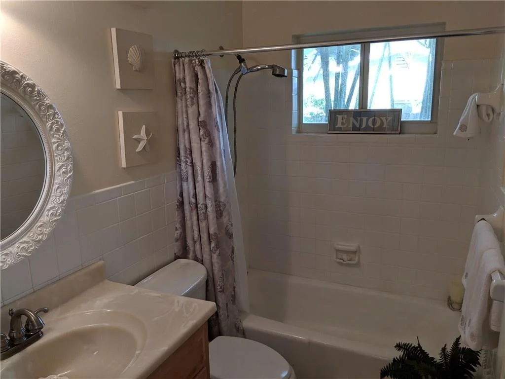 Photo of 4760 SE Bayshore Terrace