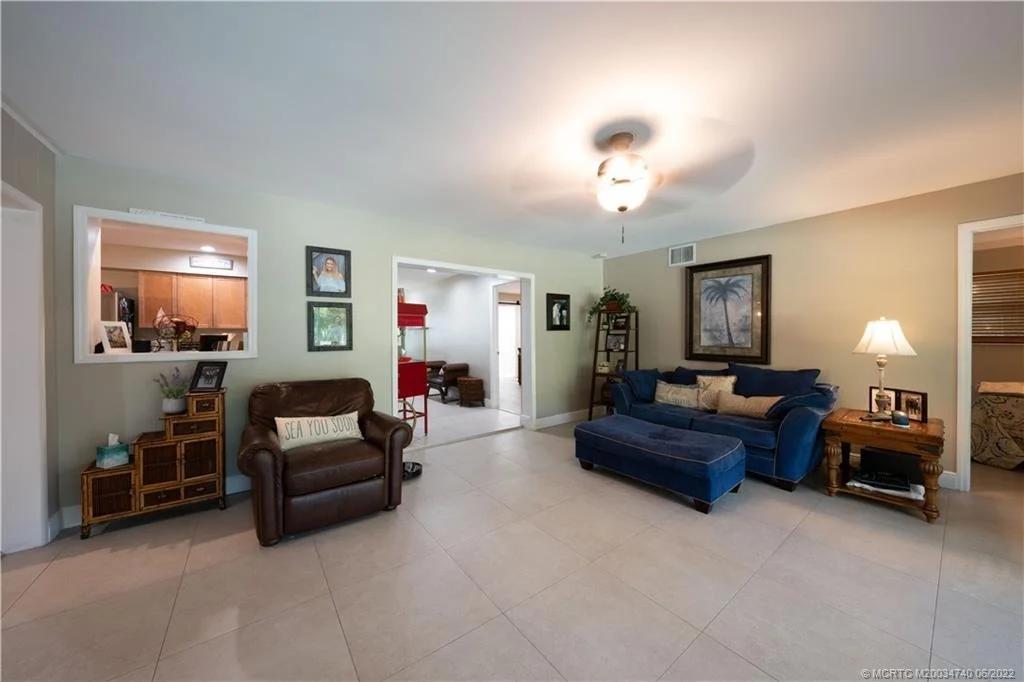 Photo of 803 NW Spruce Ridge Drive