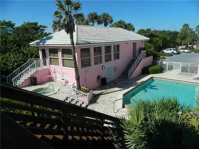 Photo of 1704 NE OCEAN Boulevard