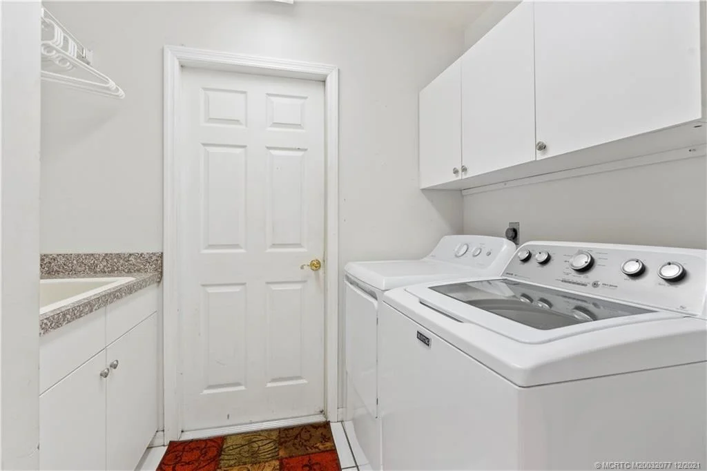Photo of 515 SE Mill Stream Terrace