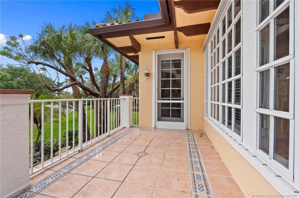 Photo of 6 Castle Hill Way