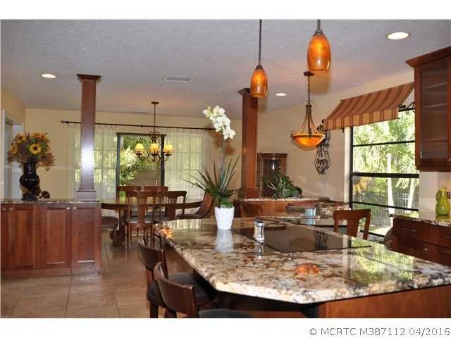 Photo of 1091 SE Buttonwood Circle