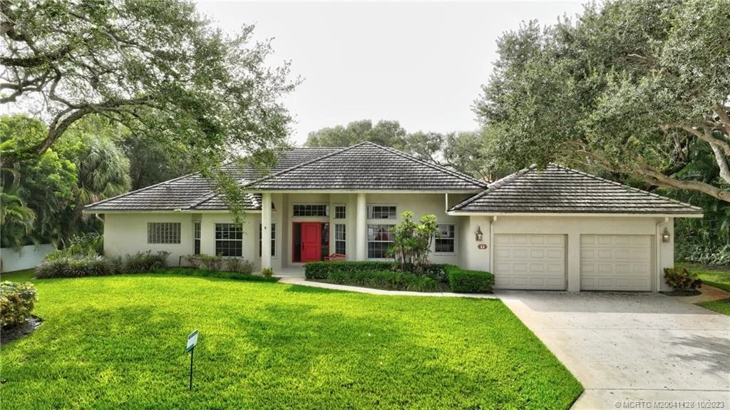 Photo of 9 Oakwood Drive