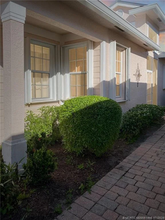 Photo of 1564 SE Tidewater Place