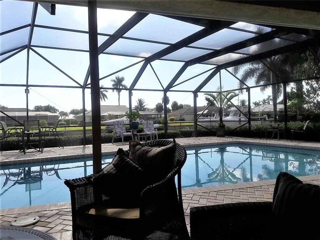 Photo of 3422 SE Fairway W