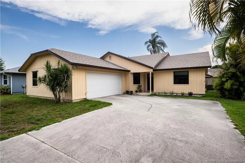 Photo of 4260 SE Boxleaf Place