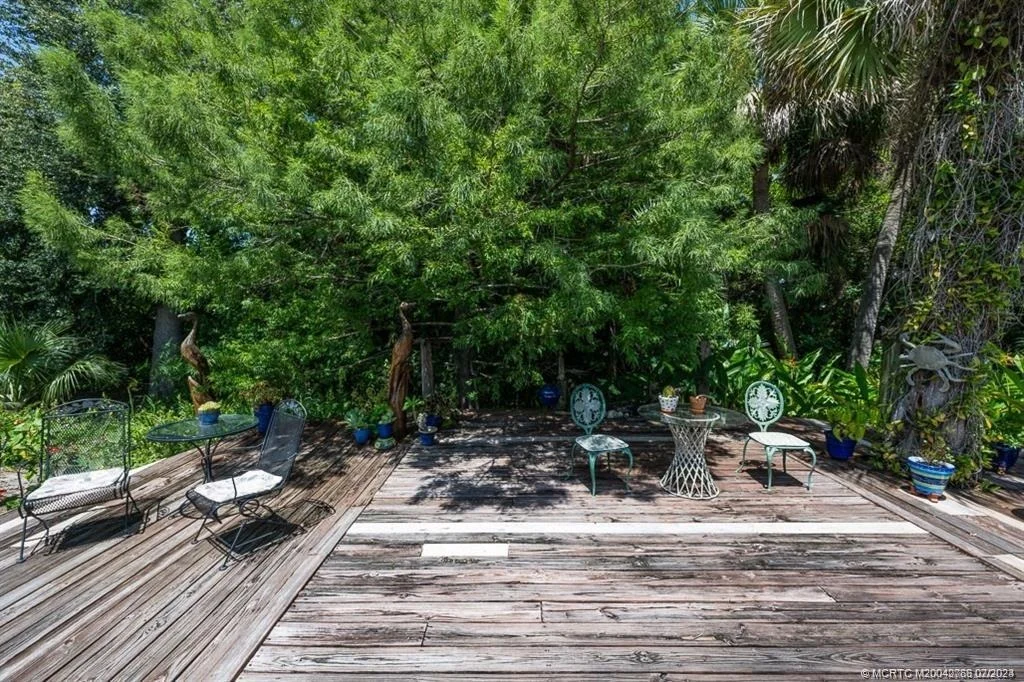 Photo of 700 NW North River Drive