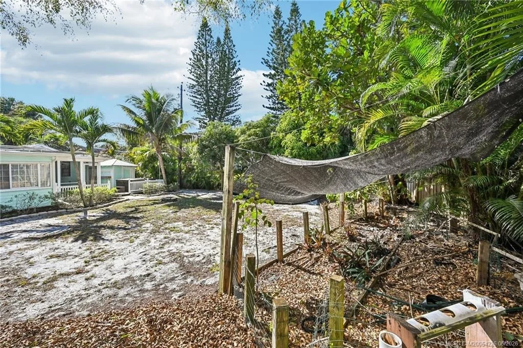Photo of 3003 SE River Terrace