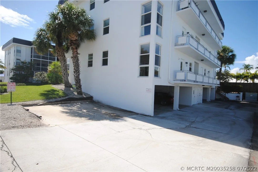 Photo of Unit C3 at 630 SE Ocean Boulevard
