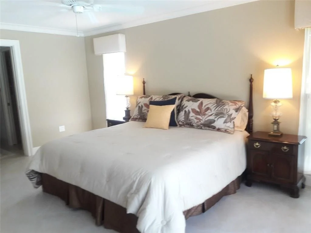 Photo of 3422 SE Fairway W