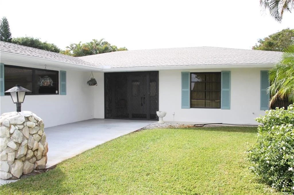 Photo of 1376 NW Pine Lake Drive