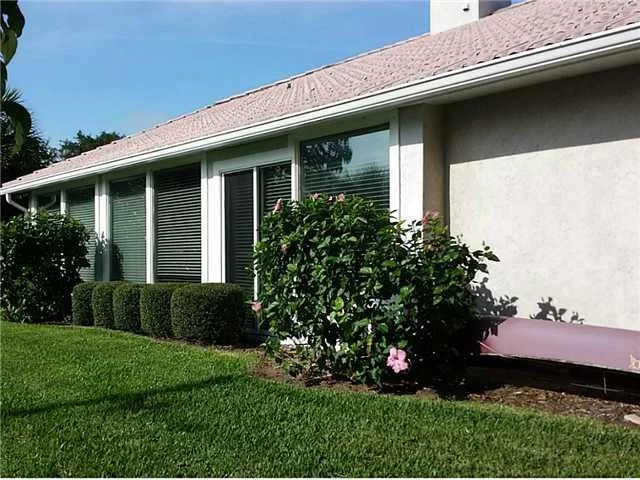 Photo of 3914 SE Fairway Estate