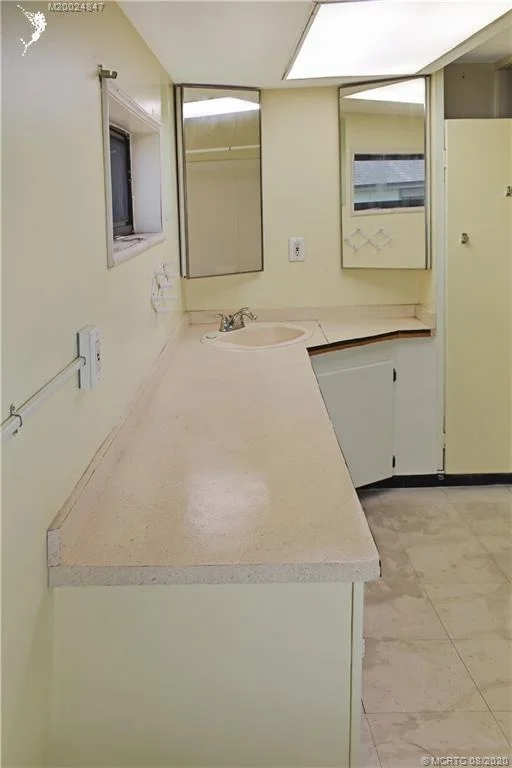 Photo of 1010 SE 9th Street