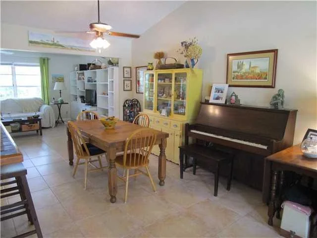 Photo of 155 Village Circle