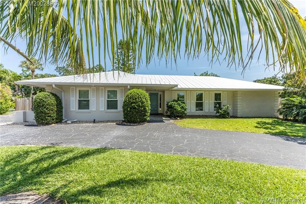 Photo of 8 N River Road