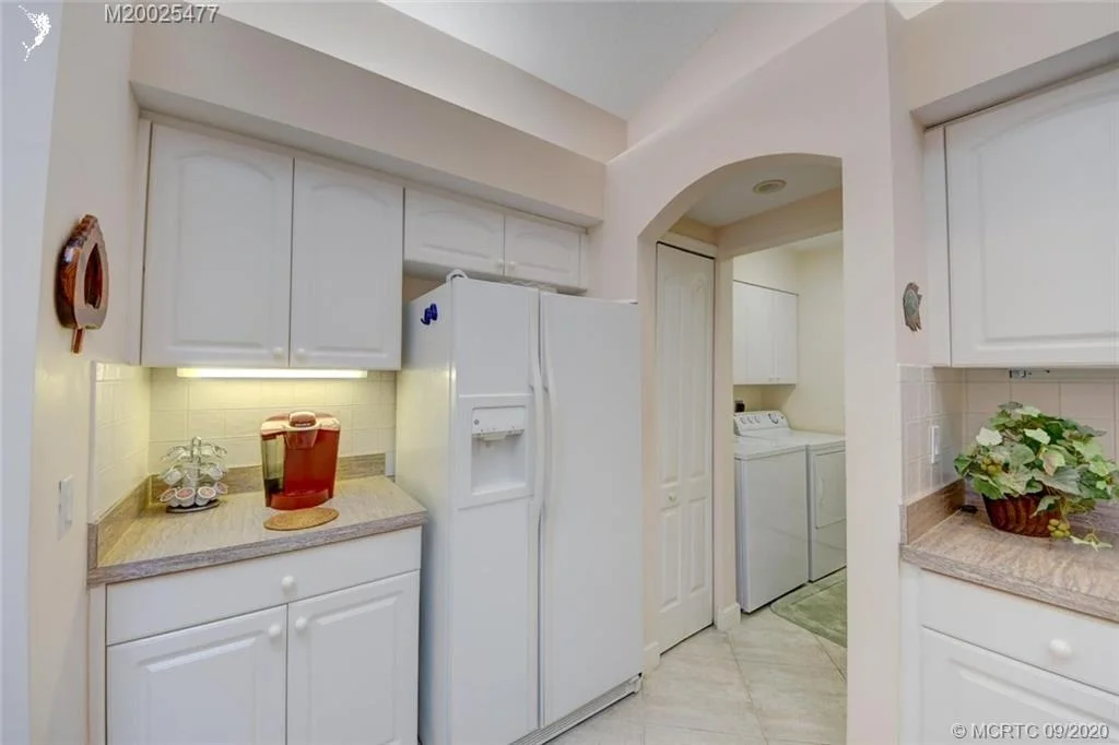 Photo of 4121 NE Moon River Circle