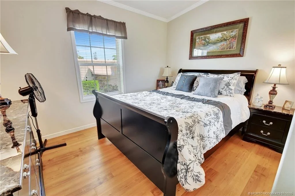 Photo of 4449 Royal Manor Boulevard