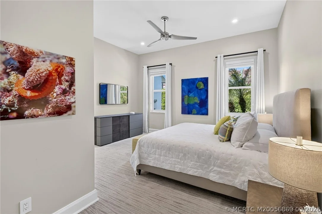 Photo of 7037 SE Harbor Circle