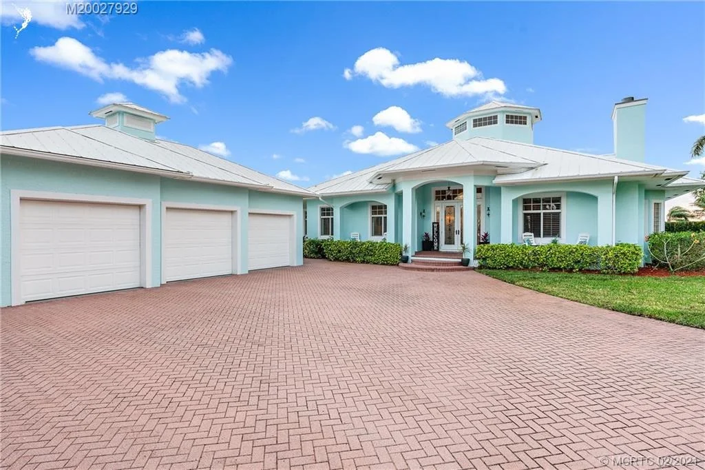 Photo of 2530 NW Britt Road