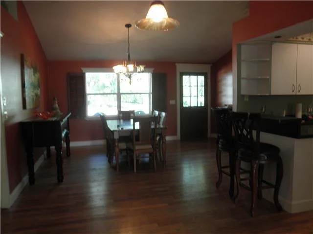 Photo of 466 SE Cardinal Trail
