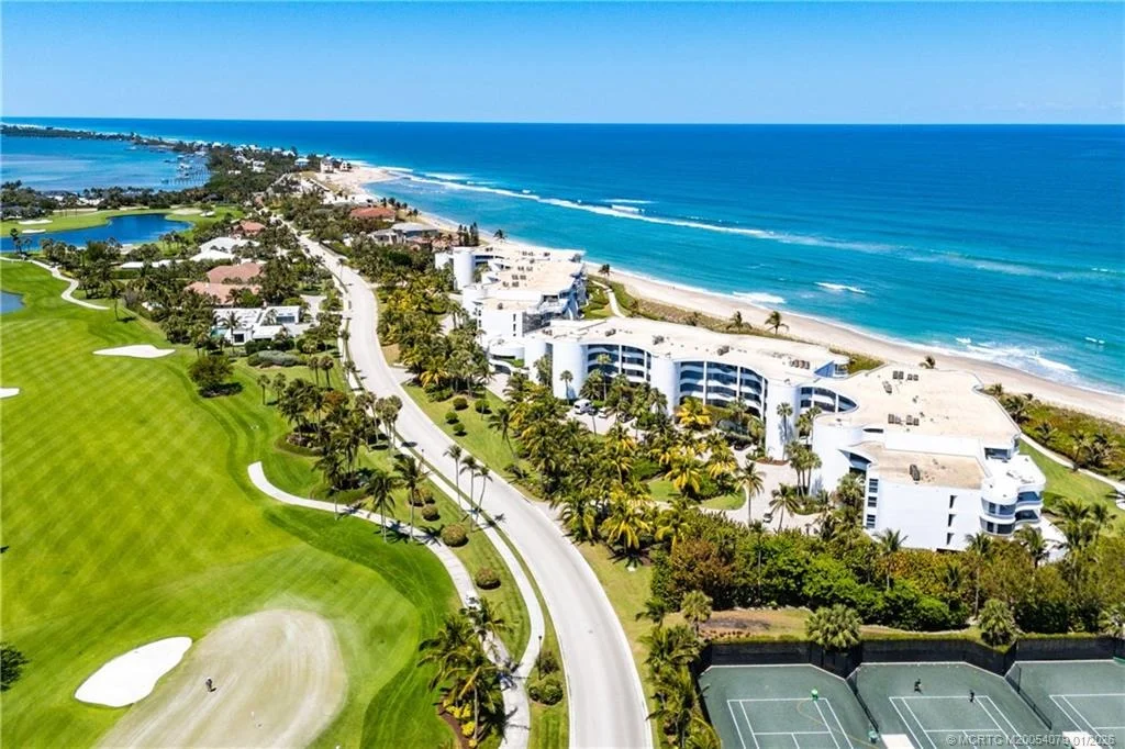 Photo of Unit 313 at 2001 SE Sailfish Point Boulevard