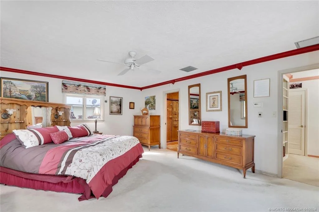 Photo of 3611 SE Fairway W